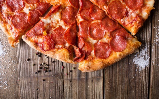 Where To Get The Best Pizza in Kansas City